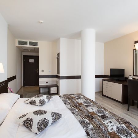 Grami Hotel صوفيا المظهر الخارجي الصورة
